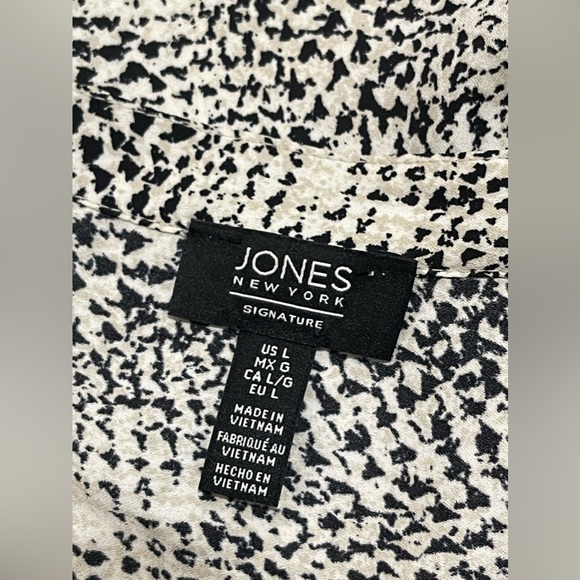 Jone New York Signature
New no tag
Women Size L Blouse... - Picture 6 of 6